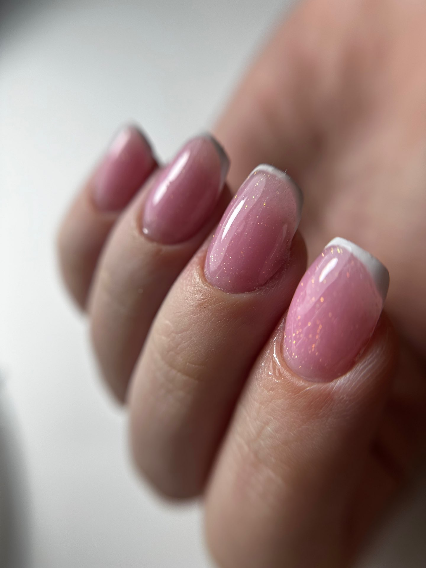 השלמת/תיקון ציפורן