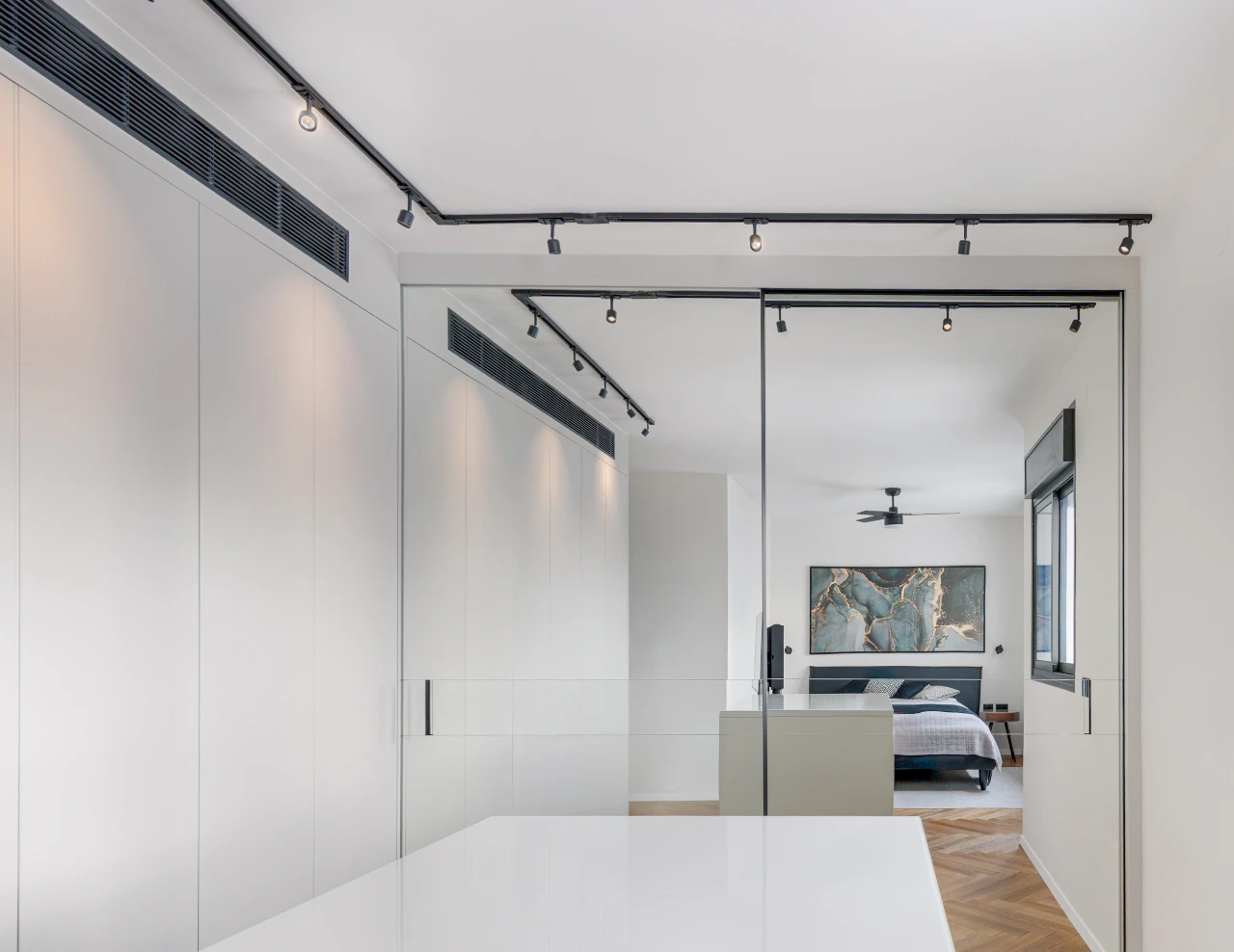 LOOM LIGHTING – SHAY HANOCH CHEF