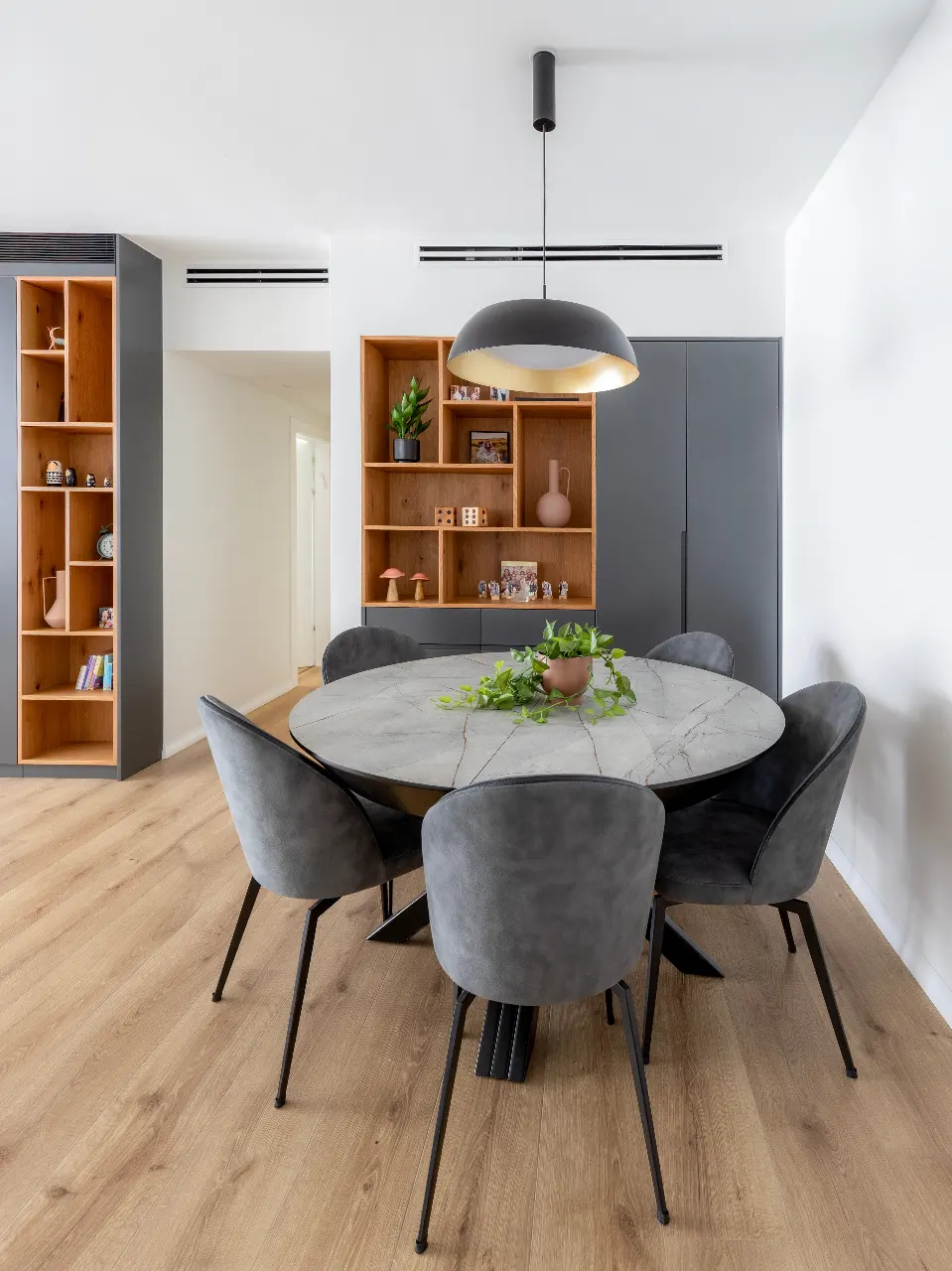 Einat Aviv Interior Design- Givat Shmuel