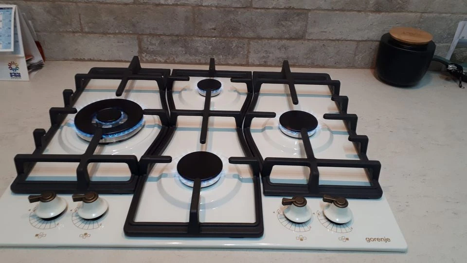 התקנת כיריים