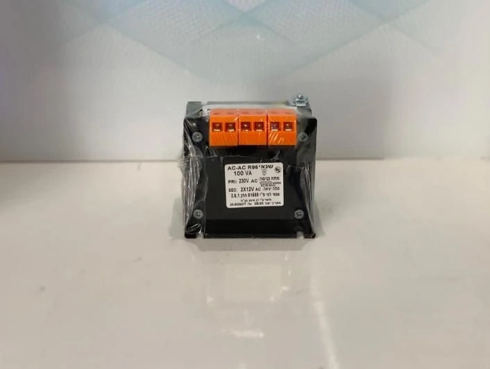 שנאי 100W