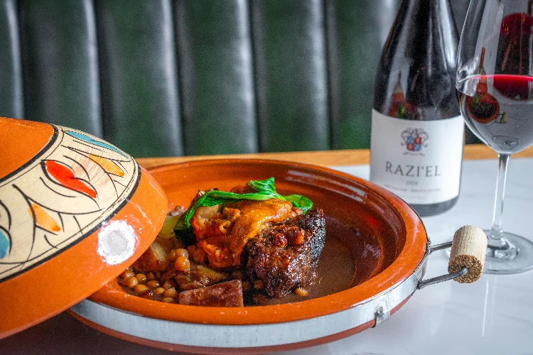 טאג'ין לחי בקר