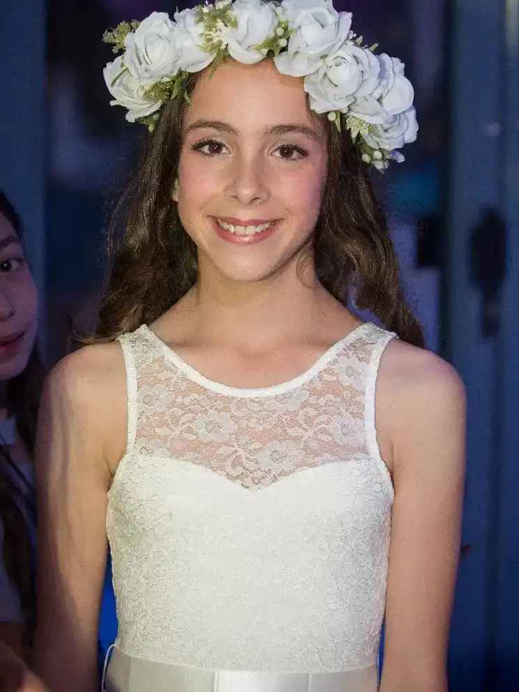 איפור ושיער לבנות מצווה