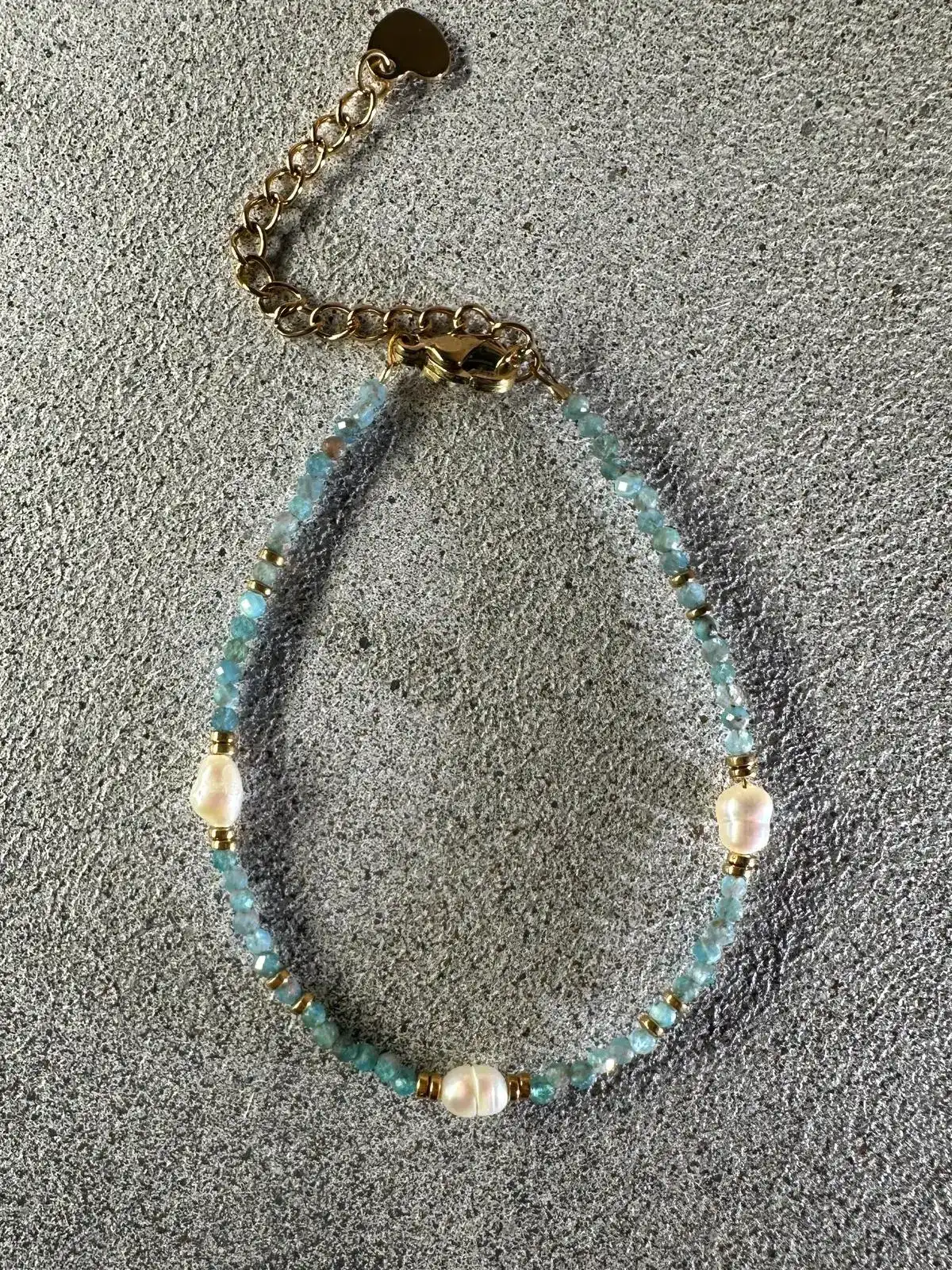 תכשיטים בעיצוב אישי לנשים ולגברים בהתאמה | ארגולי תכשיטים