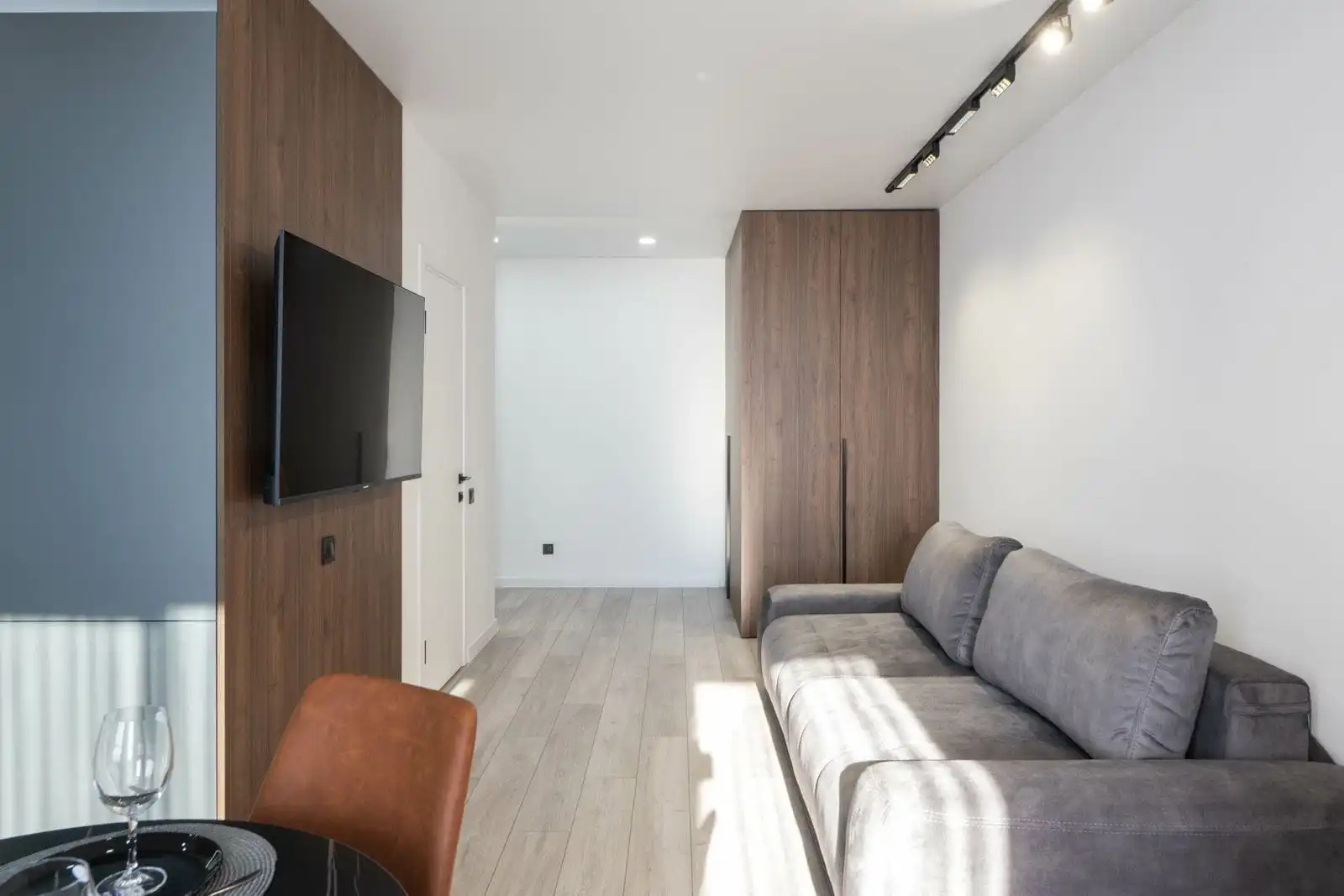  בנייה ועבודות מגבס