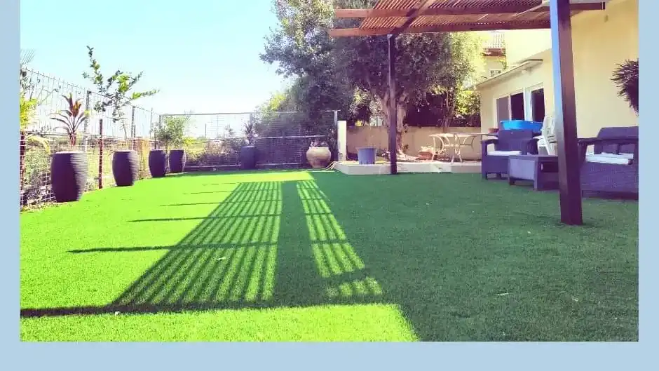  התקנת דשא סינטטי