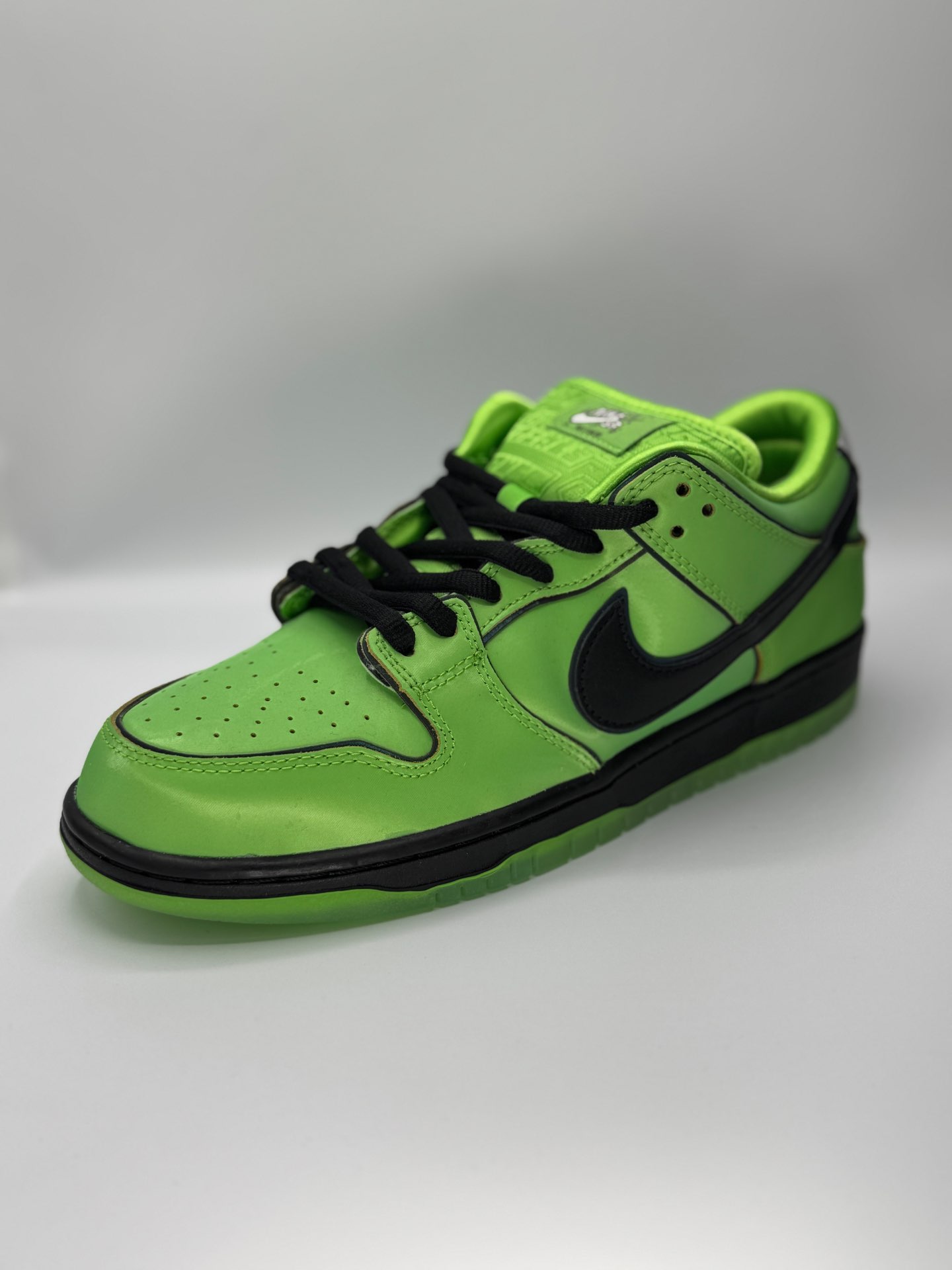 ‏Nike SB Dunk Low  “The Powerpuff Girls Buttercop“