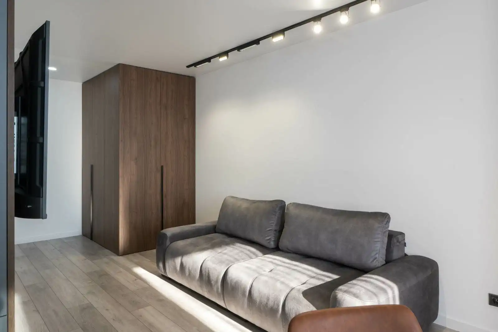  בנייה ועבודות מגבס