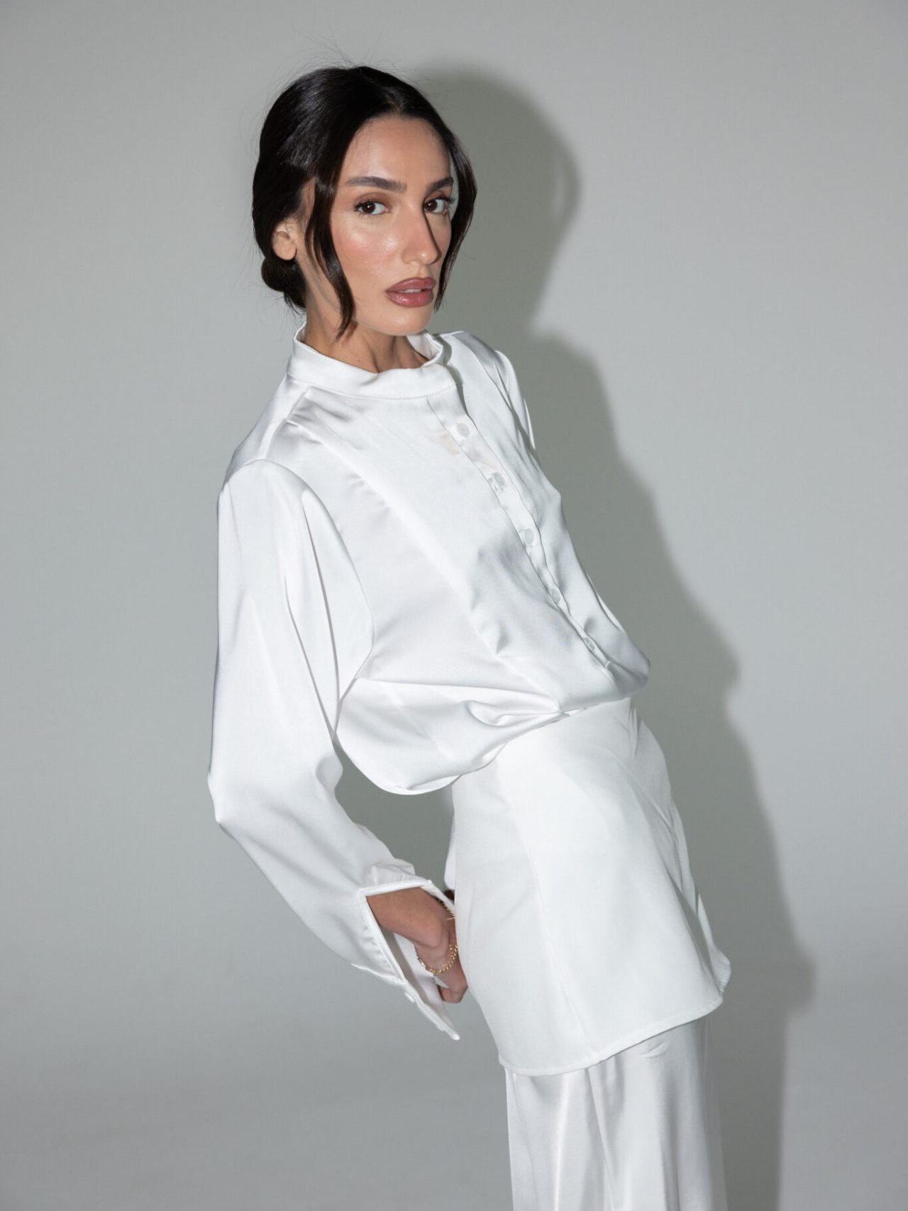 חליפת מל לבן