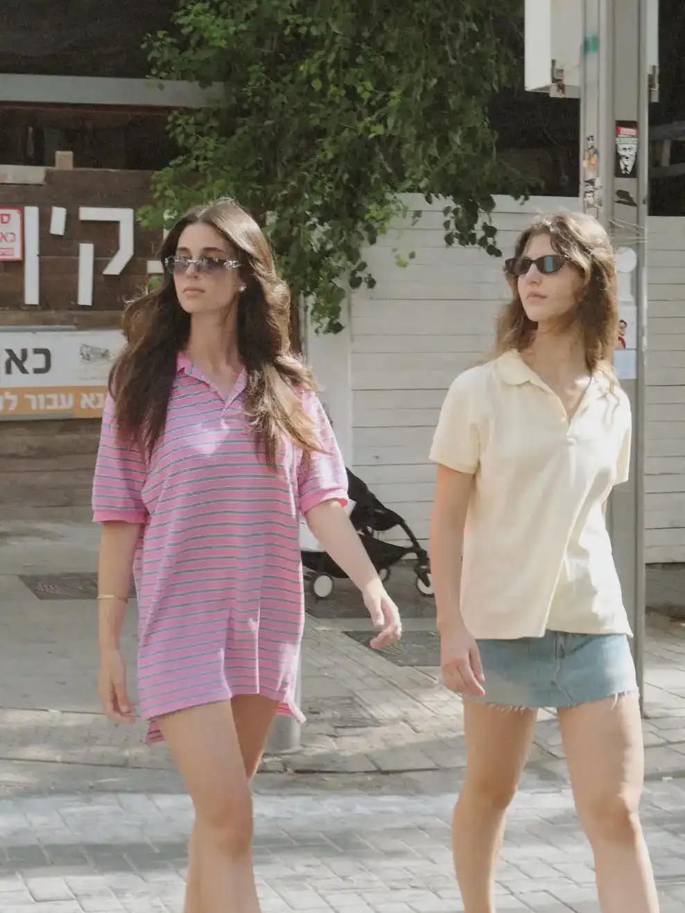 חולצות וטופים