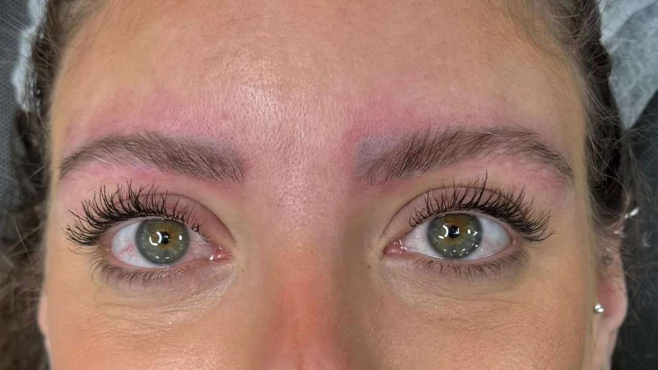 קורס - הסרת איפור קבוע / רימובר