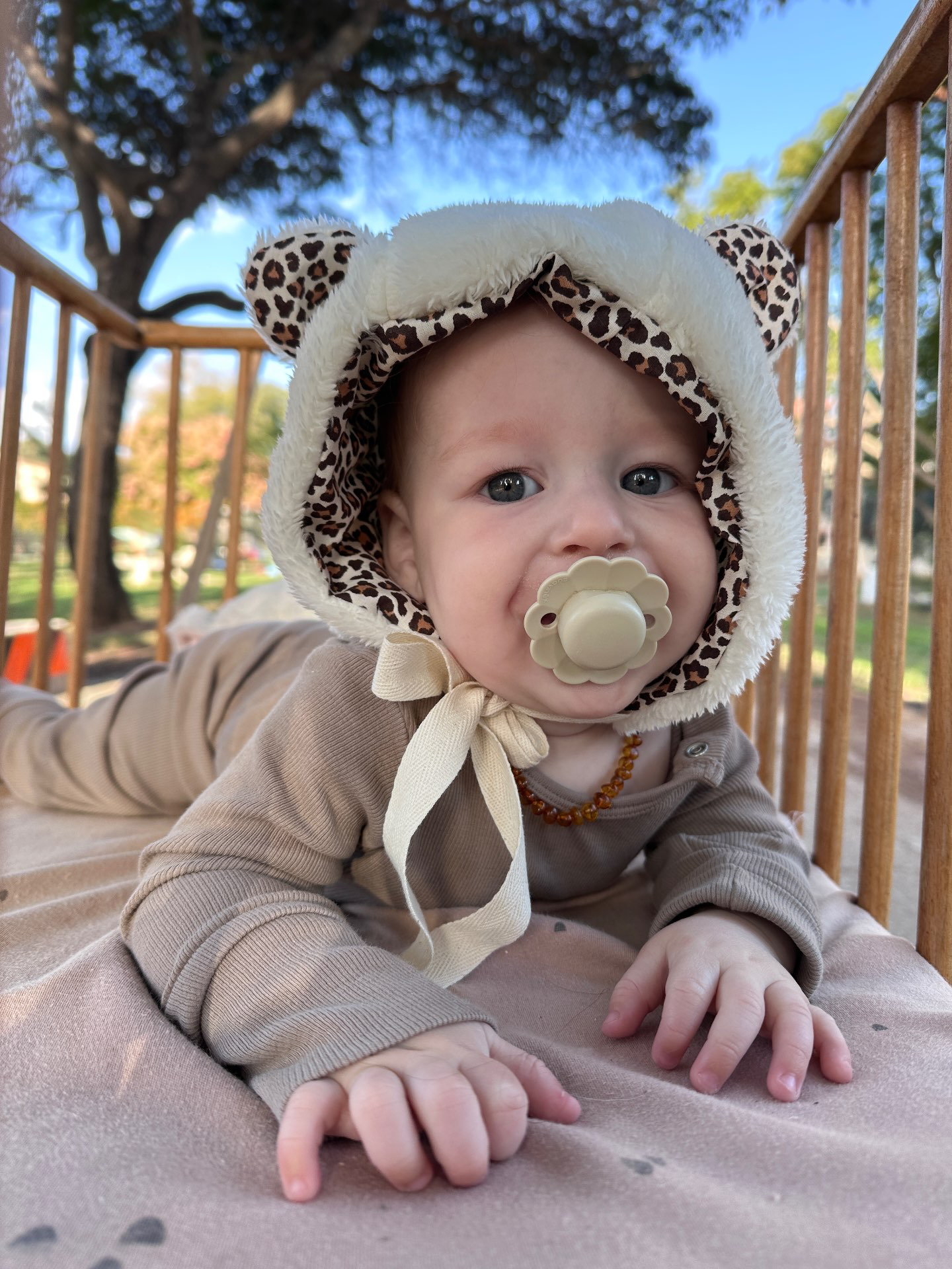 כובע שמנת מנומר