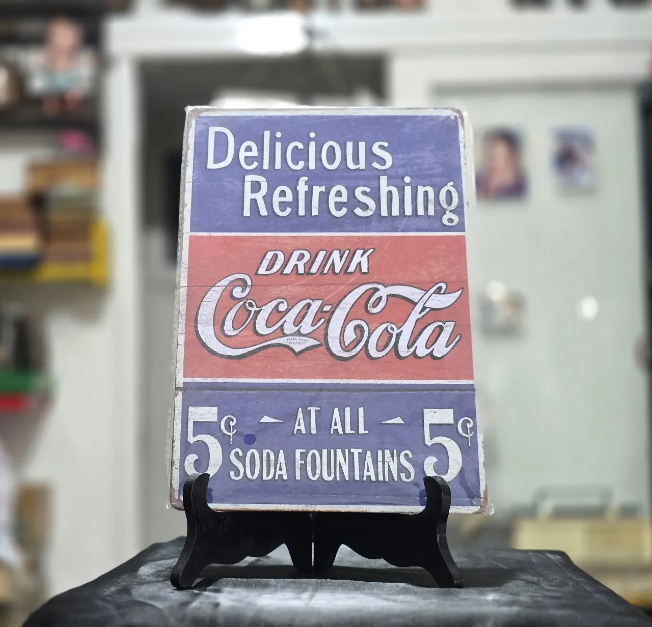 Coca Cola קוקה קולה שלט פח ישן, וינטג'. מידות - 30X20 סמ מצב שמור היטב.