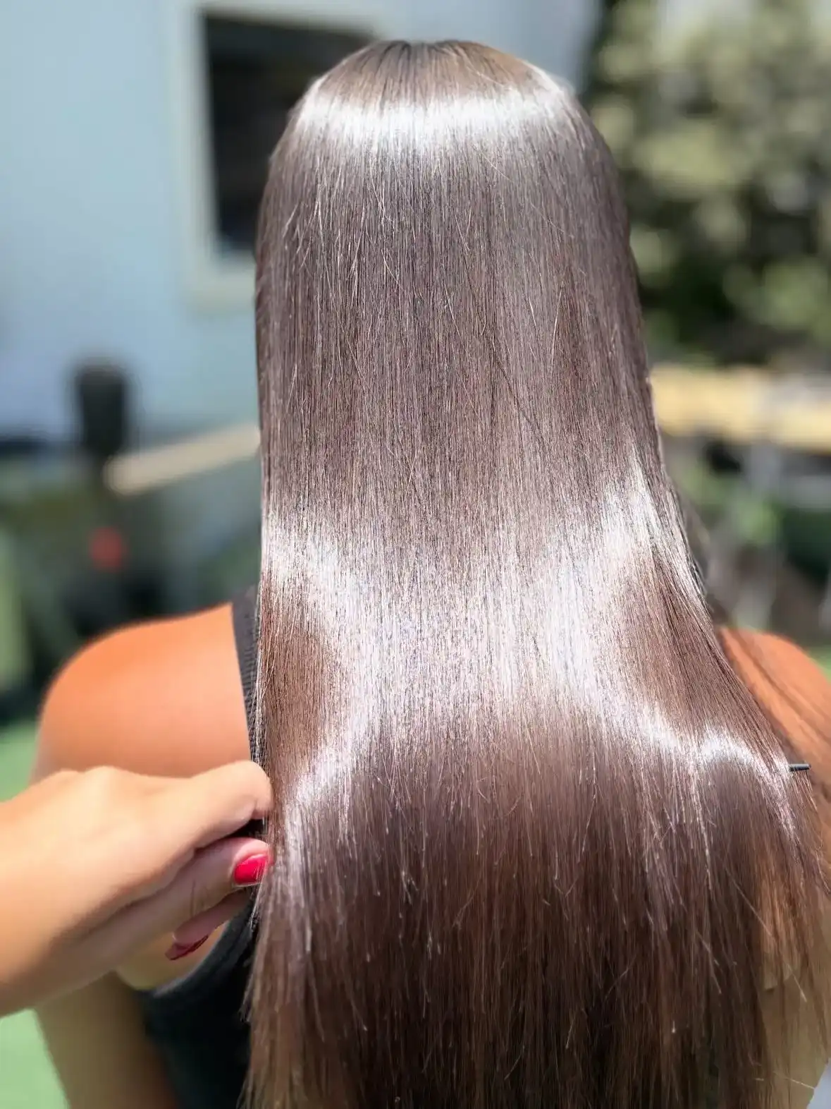 החלקה לשיער ארוך