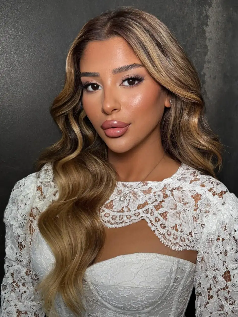 חבילת עסקה איפור ושיער לכלה