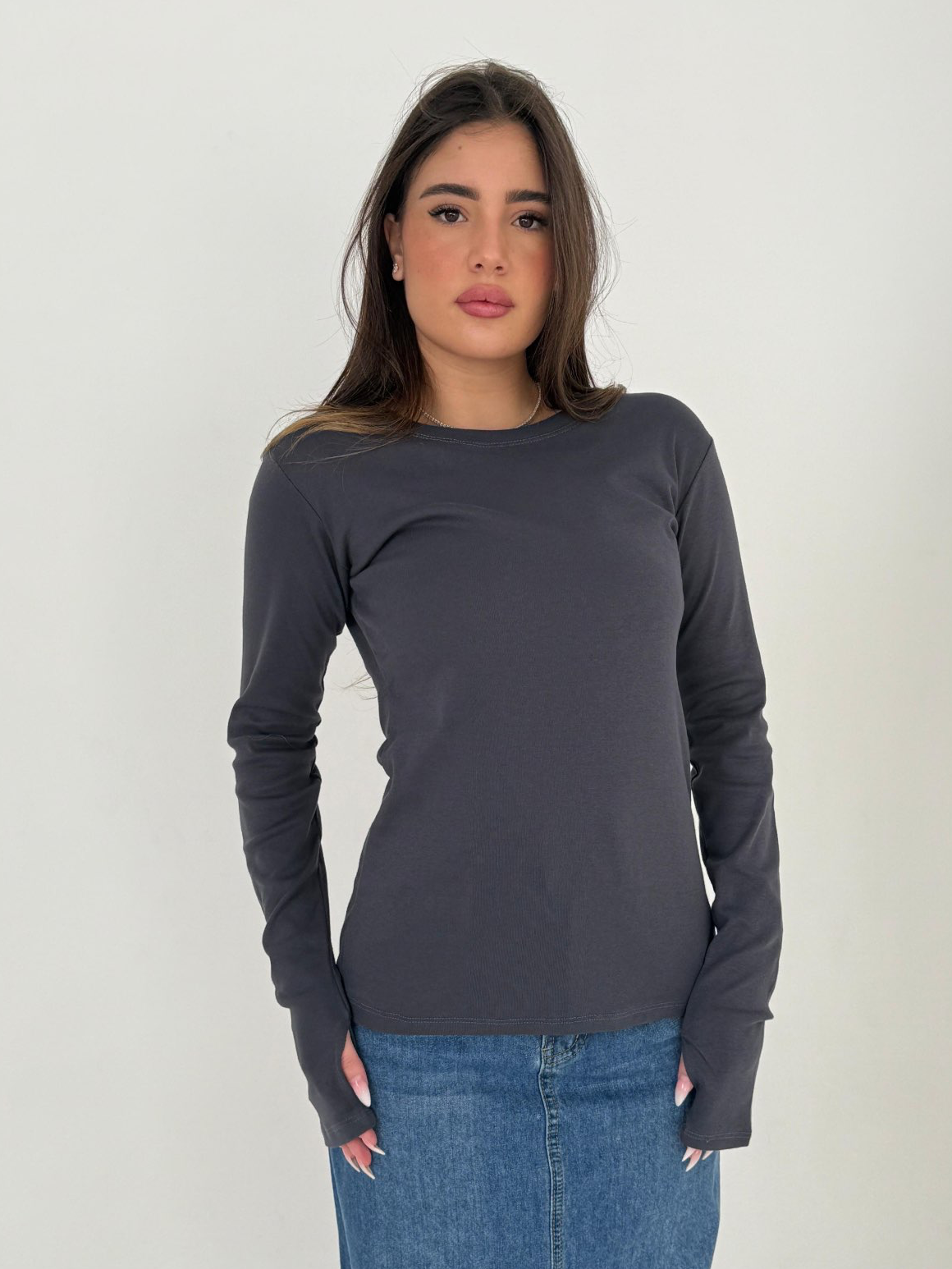 חולצת בייסיק כפפה