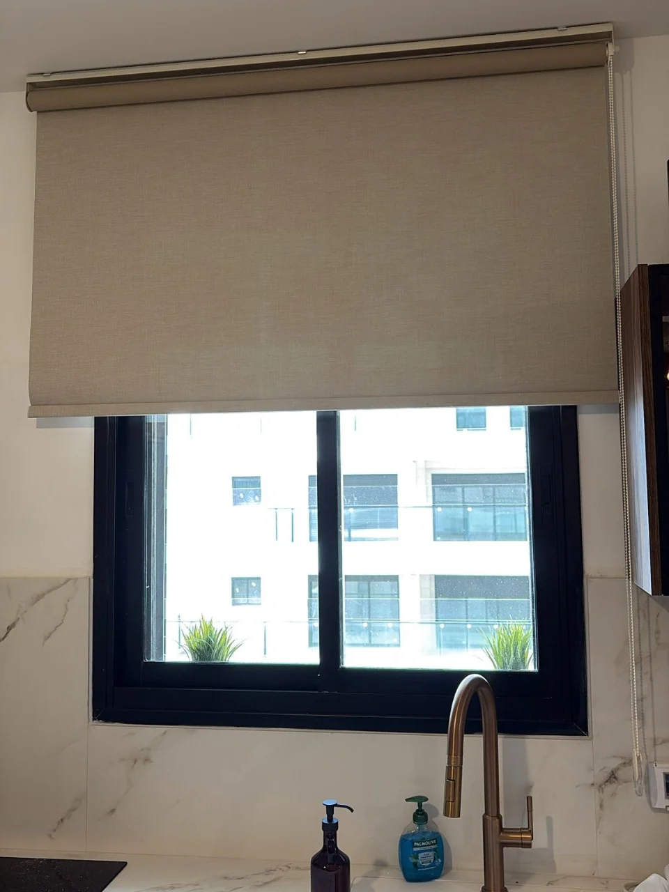 ווילונות גלילה דמוי פשתן 100% הצללה