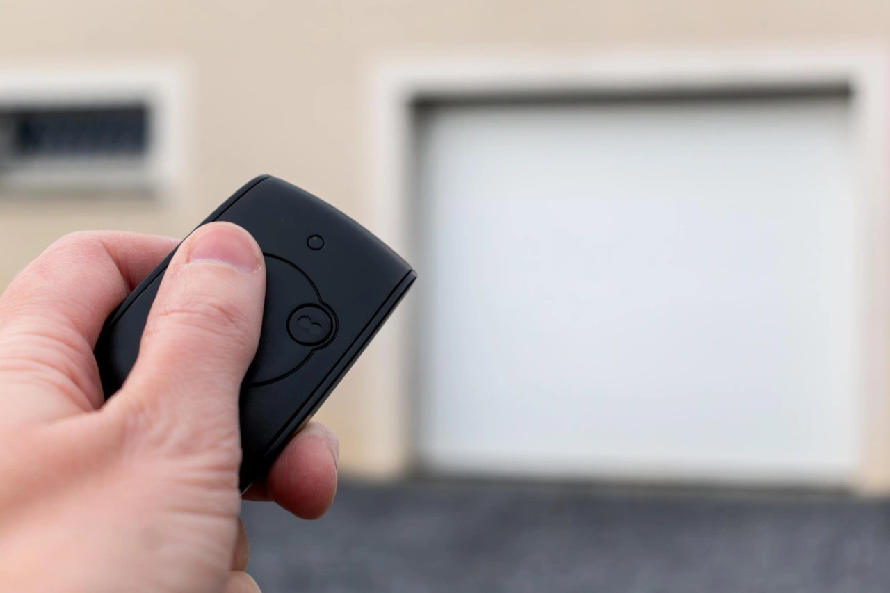 שכפול שלטים לשערים