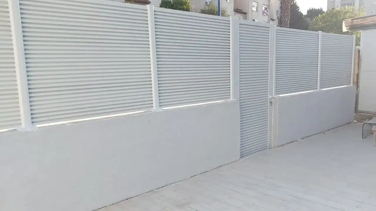 משונן אטום