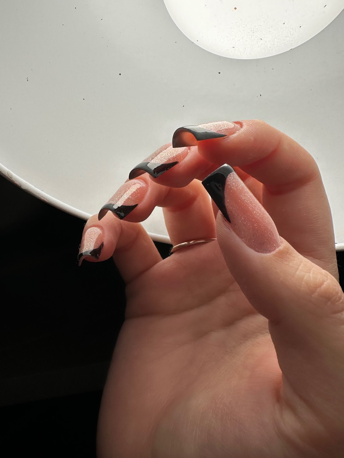 בניית ציפורניים – מראה מושלם שמחזיק לאורך זמן