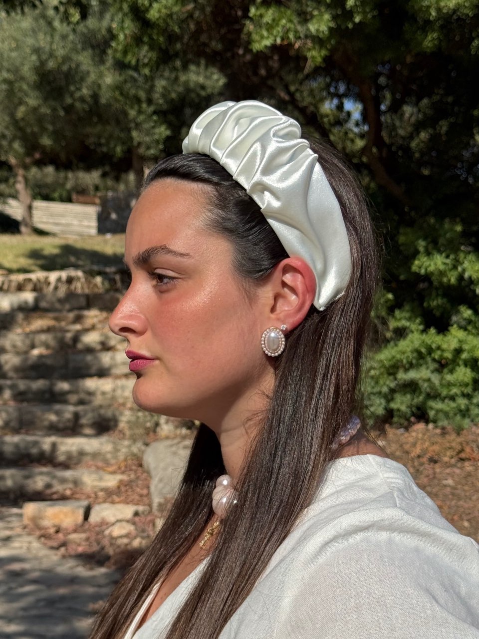 קשת סאטן-לבן