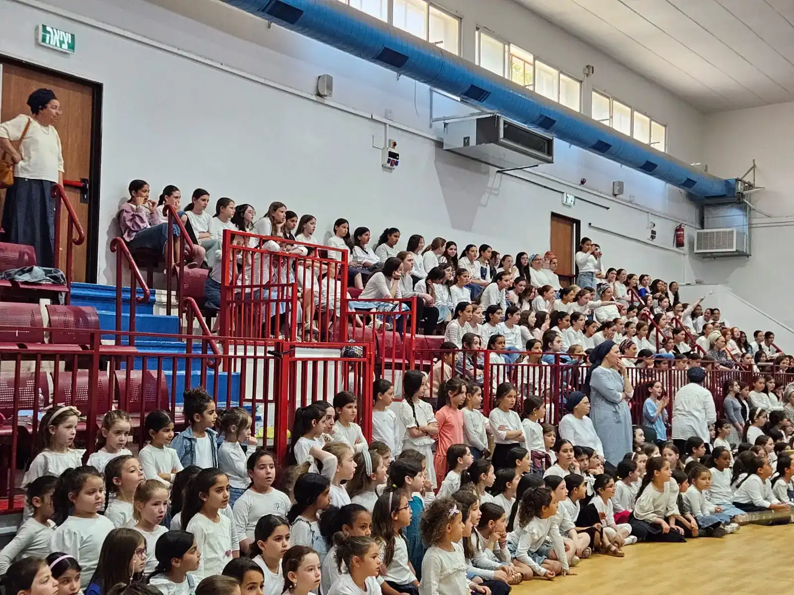 על אם הדרך – מופע בעקבות רחל אמנו