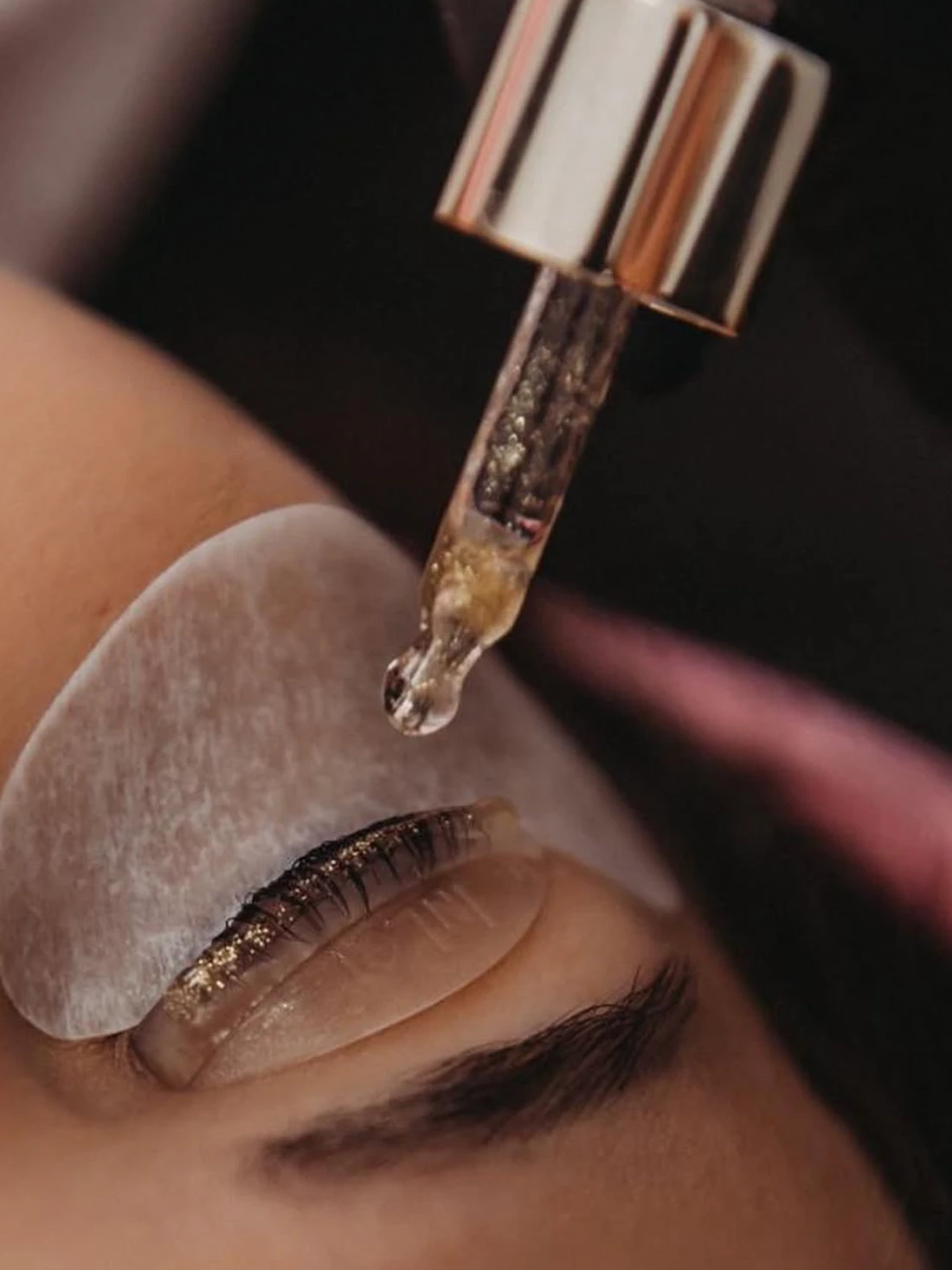 יתרונות הרמת ריסים ולמה זה שווה את זה