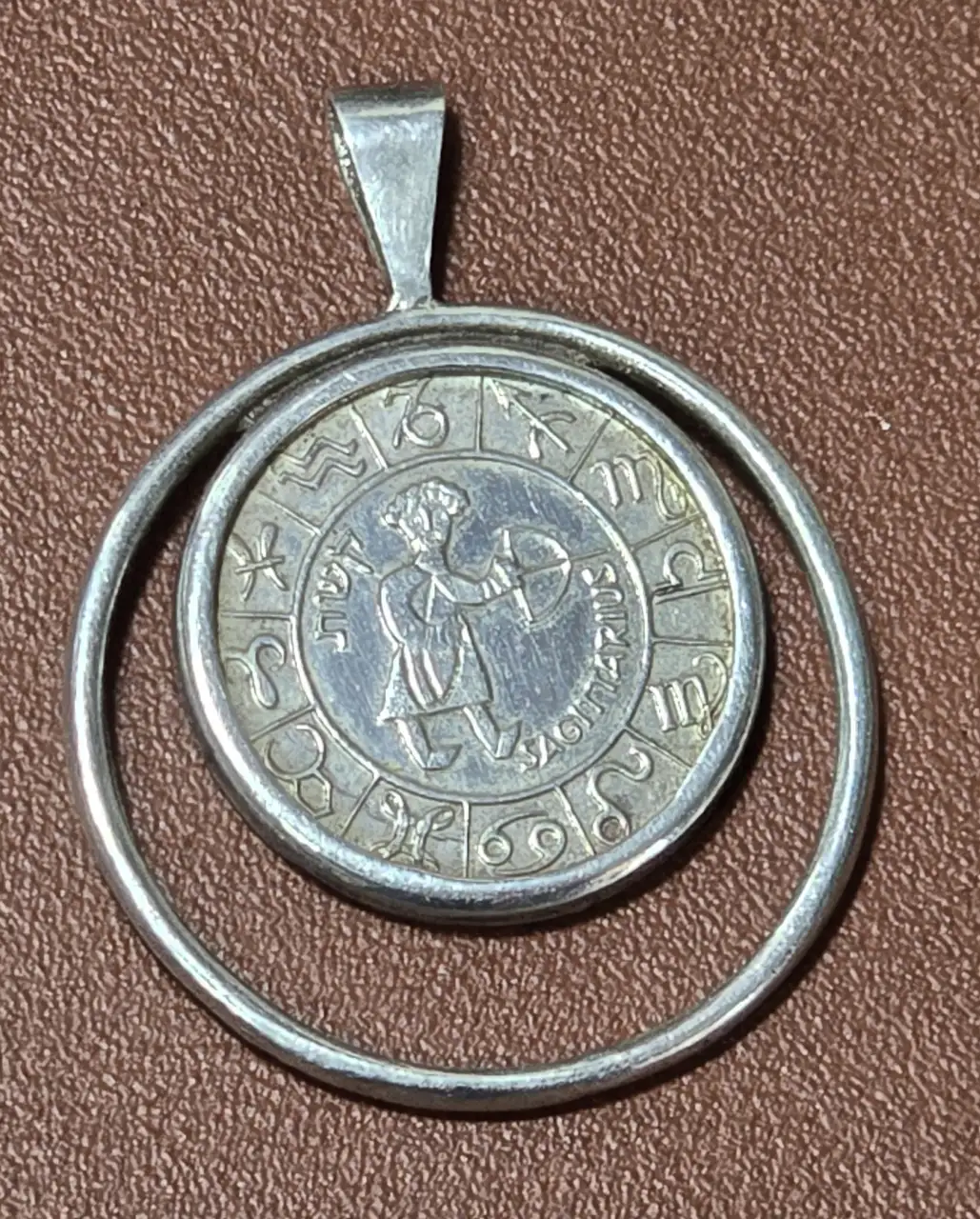 תליון קמע אסטורולוגי או מיסטי התליון כסף 925 חתום