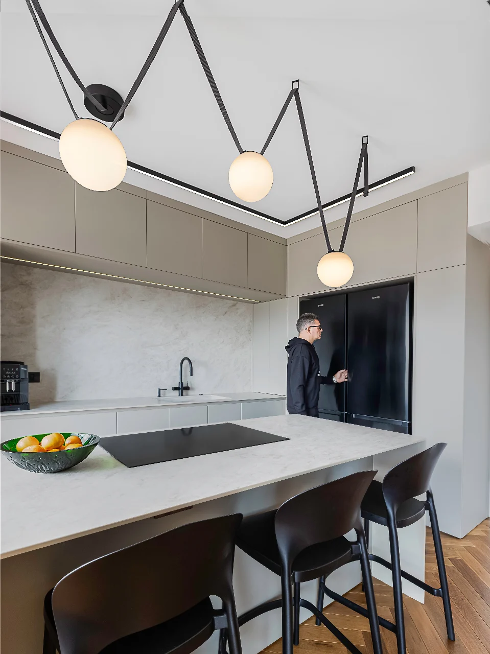 LOOM LIGHTING – SHAY HANOCH CHEF