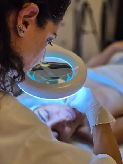 טיפול פנים קלאסי