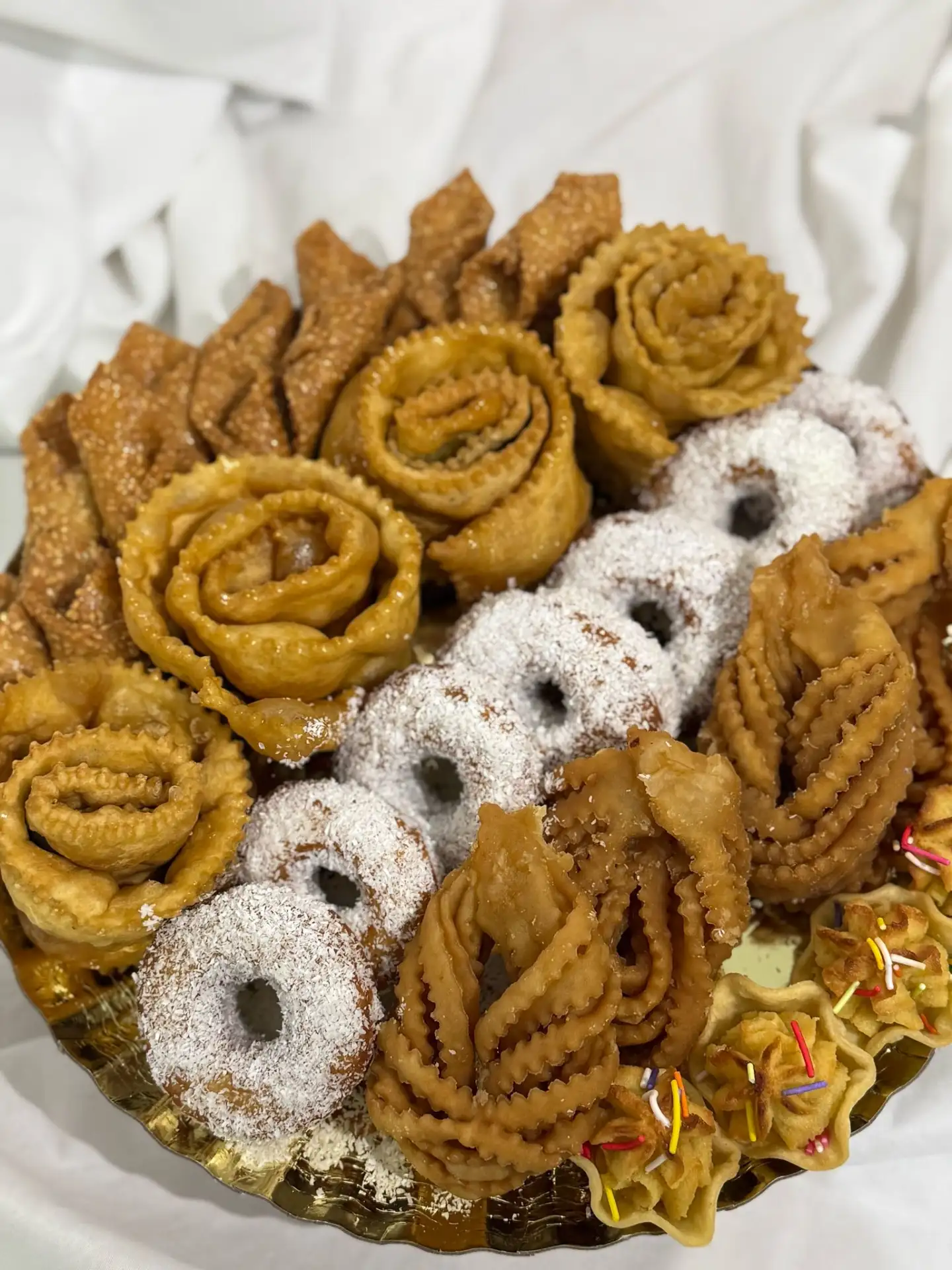 מכירת מגשי חינה / עוגיות מרוקאיות לכל אירוע