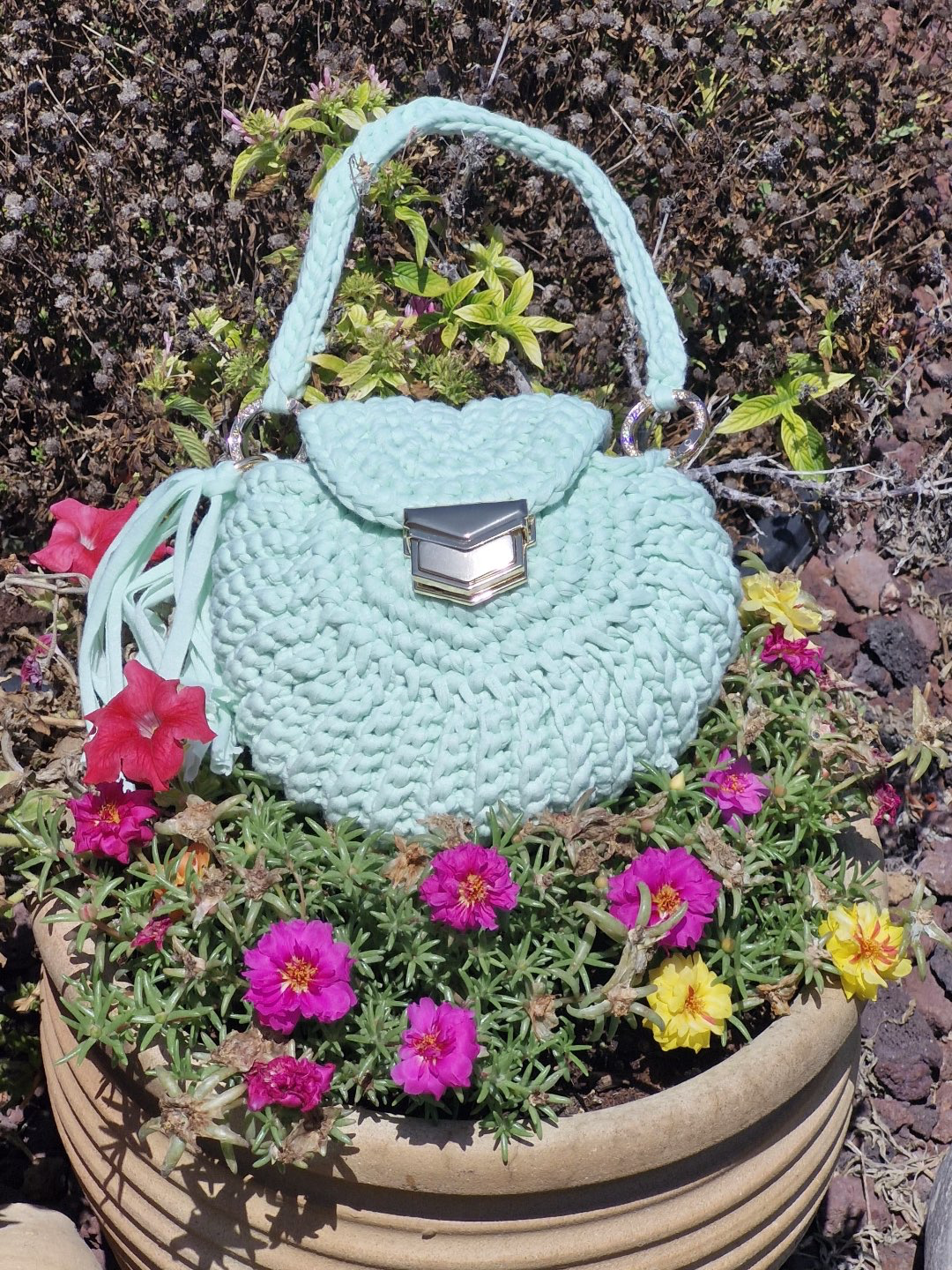 תיק צד צדפה בעבודת יד