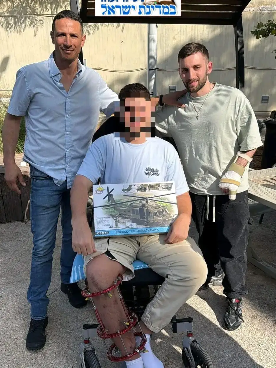 .