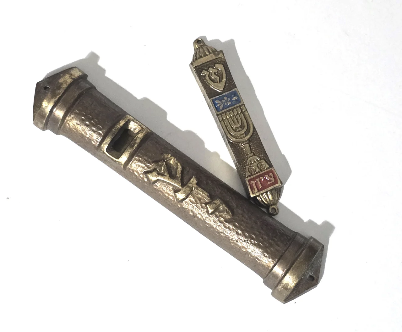 לוט של 2 בתי מזוזה מפליז ..ישנות מאד וינט'ג אורך בית המזוזה הגדול 13 ס'מ והשניה 7 ס'מ
