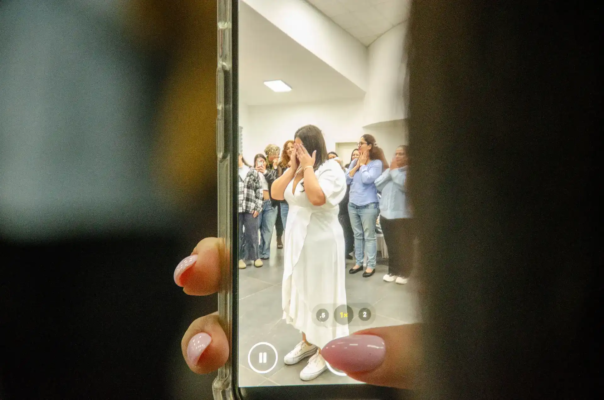 מה ההבדל בין צלם לאמן זיכרונות?