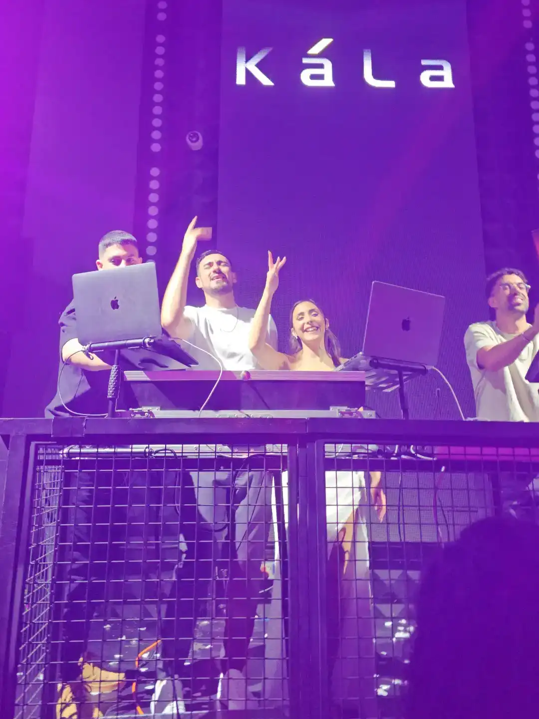 חבילת פרימיום