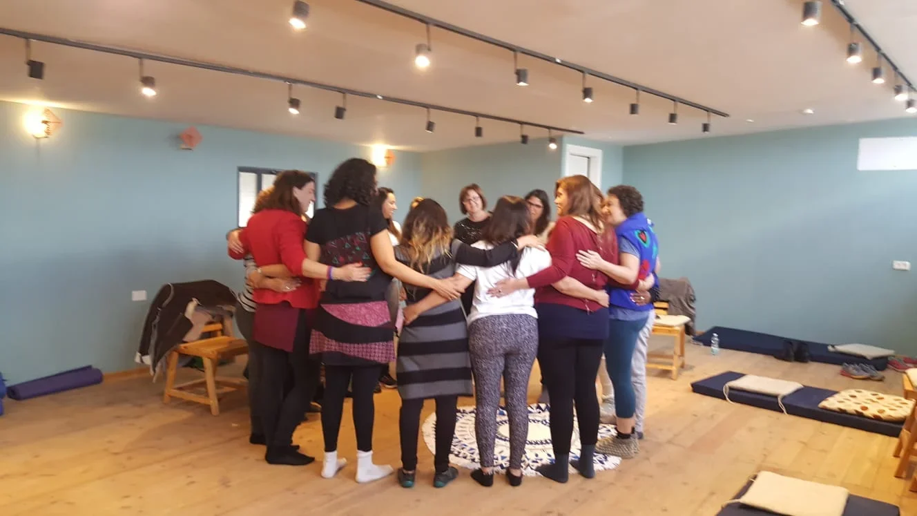 מעגל נשים במגוון נושאים