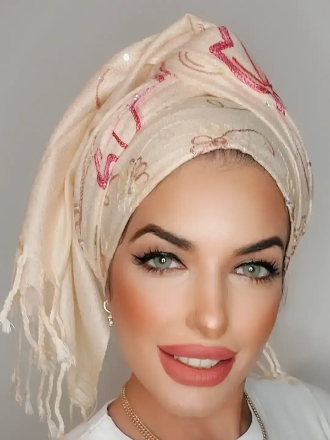 מטפחות רקמה  