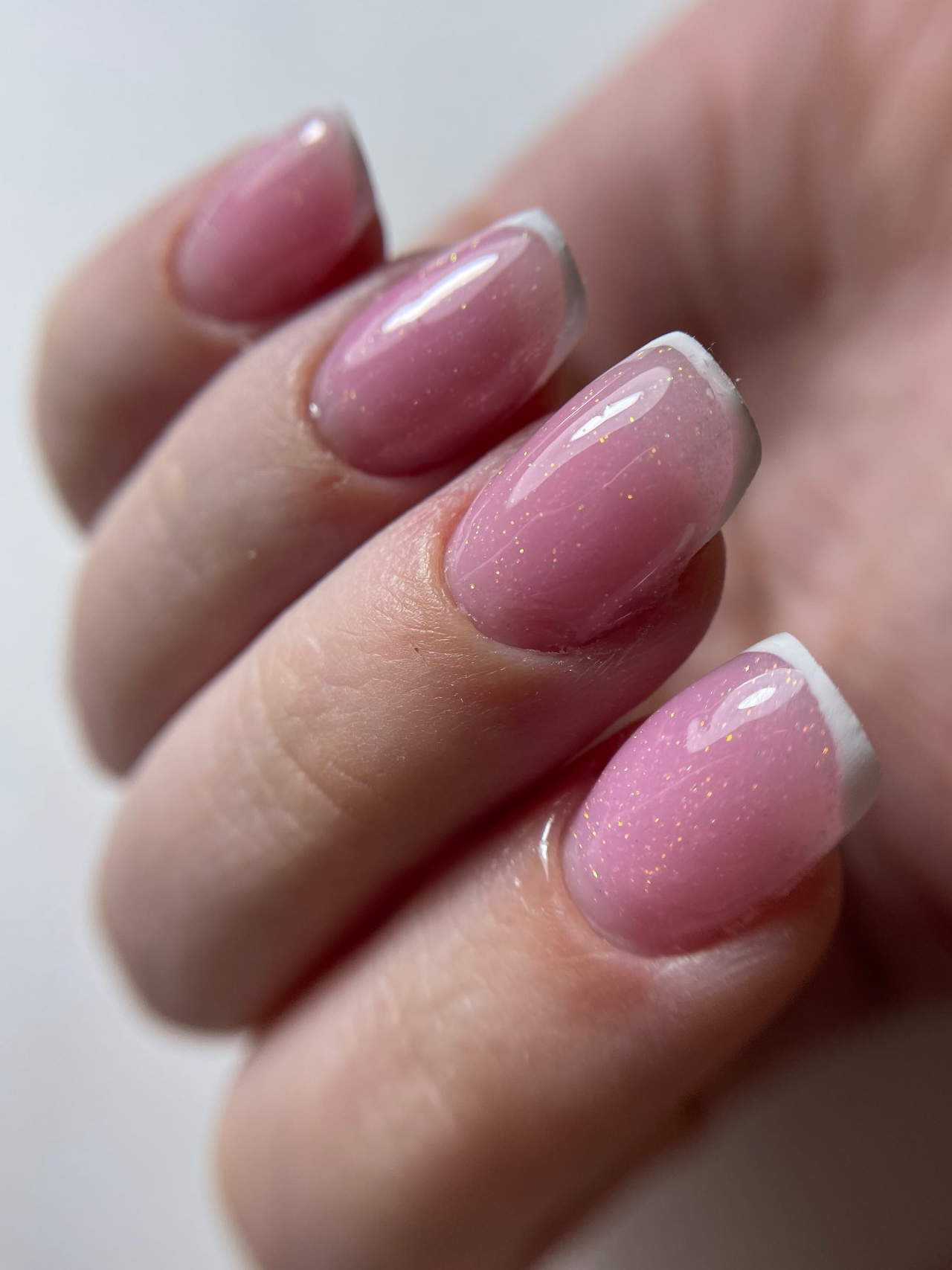 השלמת/תיקון ציפורן