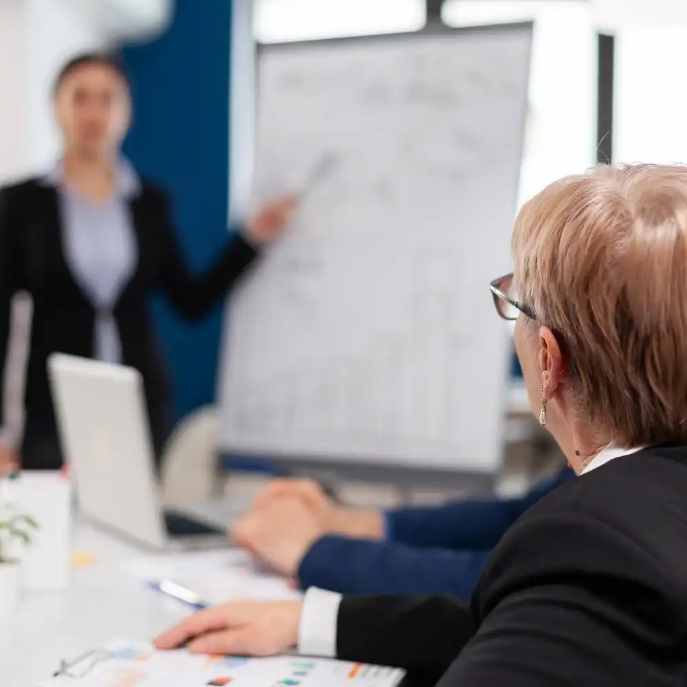 ליווי וחניכת מנהלים