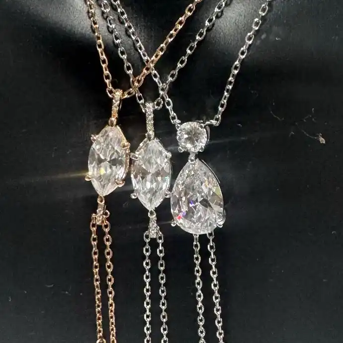 שרשרת אבן נופלת