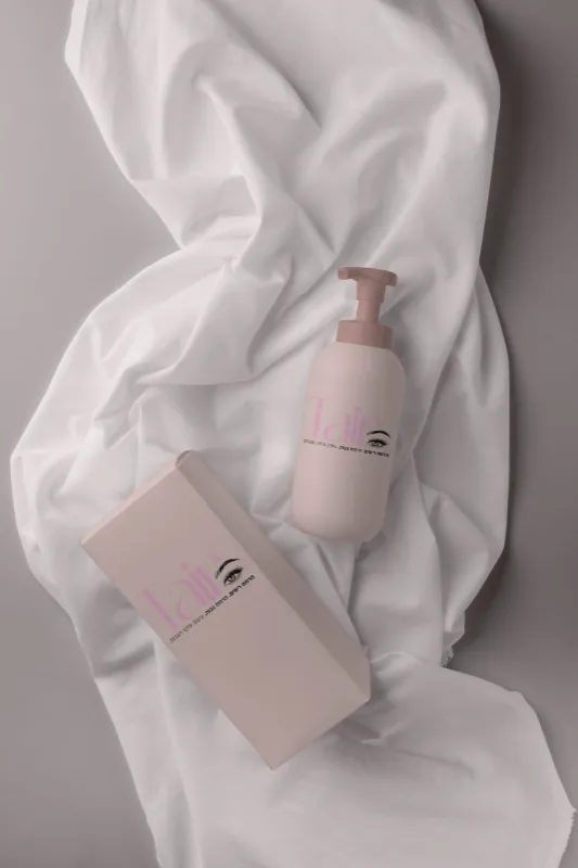 לוגו להרמת ריסים וגבות