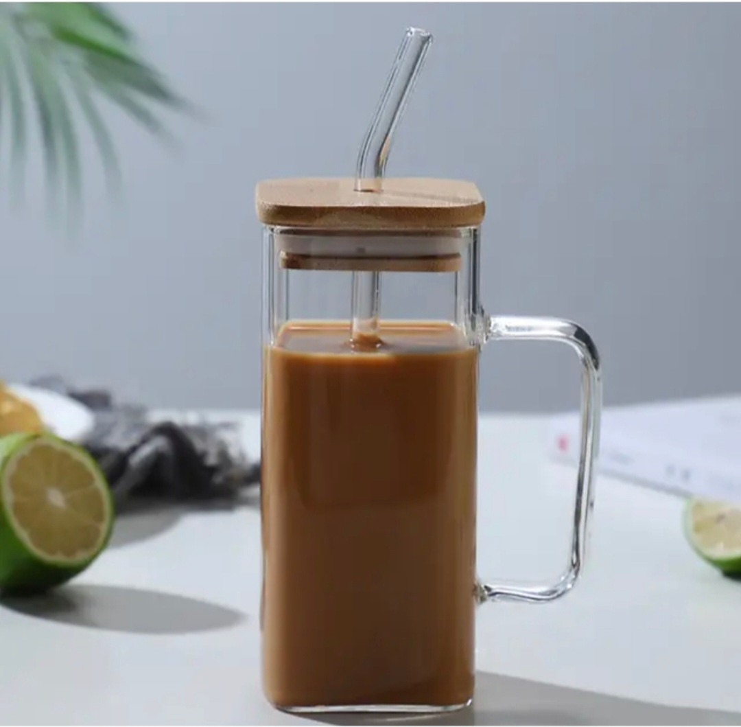 כוס דגם רונדו עם מכסה במבוק 400 מ"ל קש זכוכית