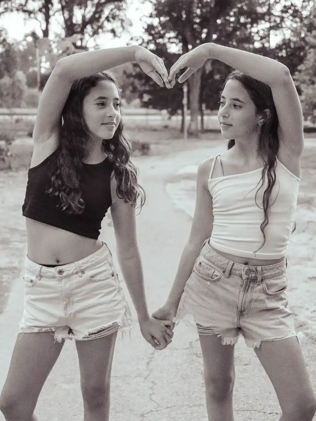 איך להפוך סשן צילום לחוויה משפחתית מחברת?