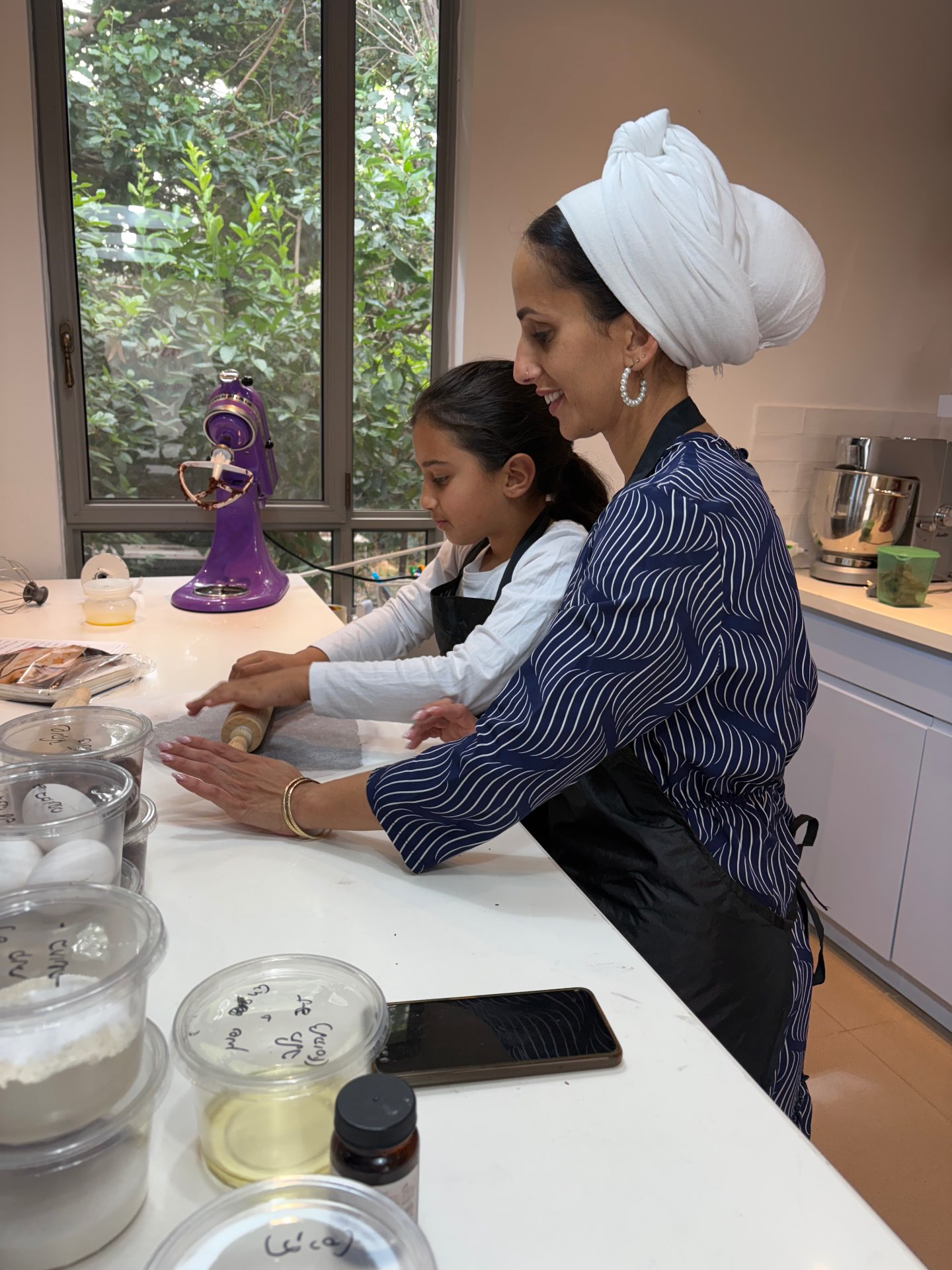 סדנת אפייה לאמא ובת – זמן שהוא רק שלכן