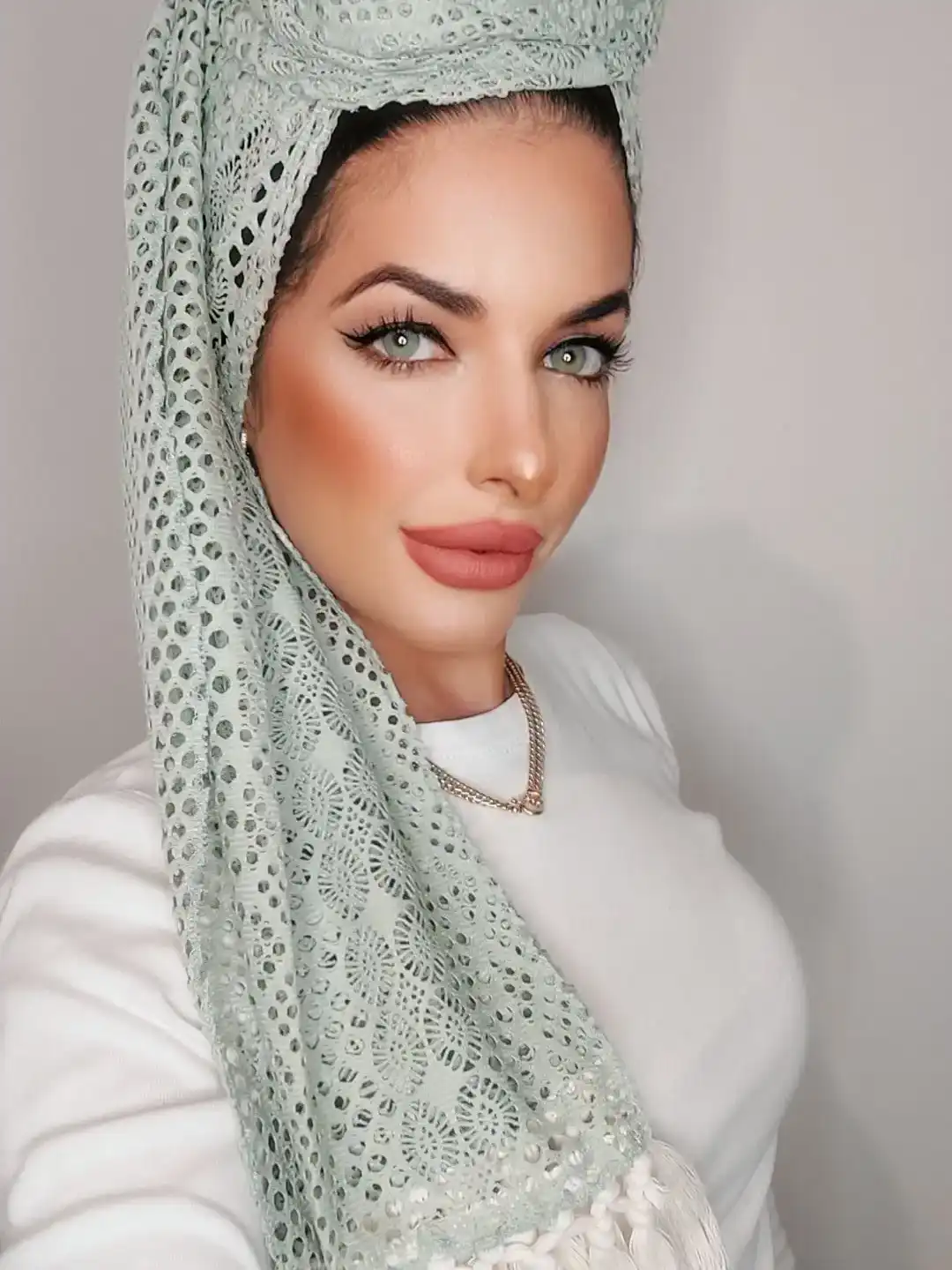 מטפחות תחרה 