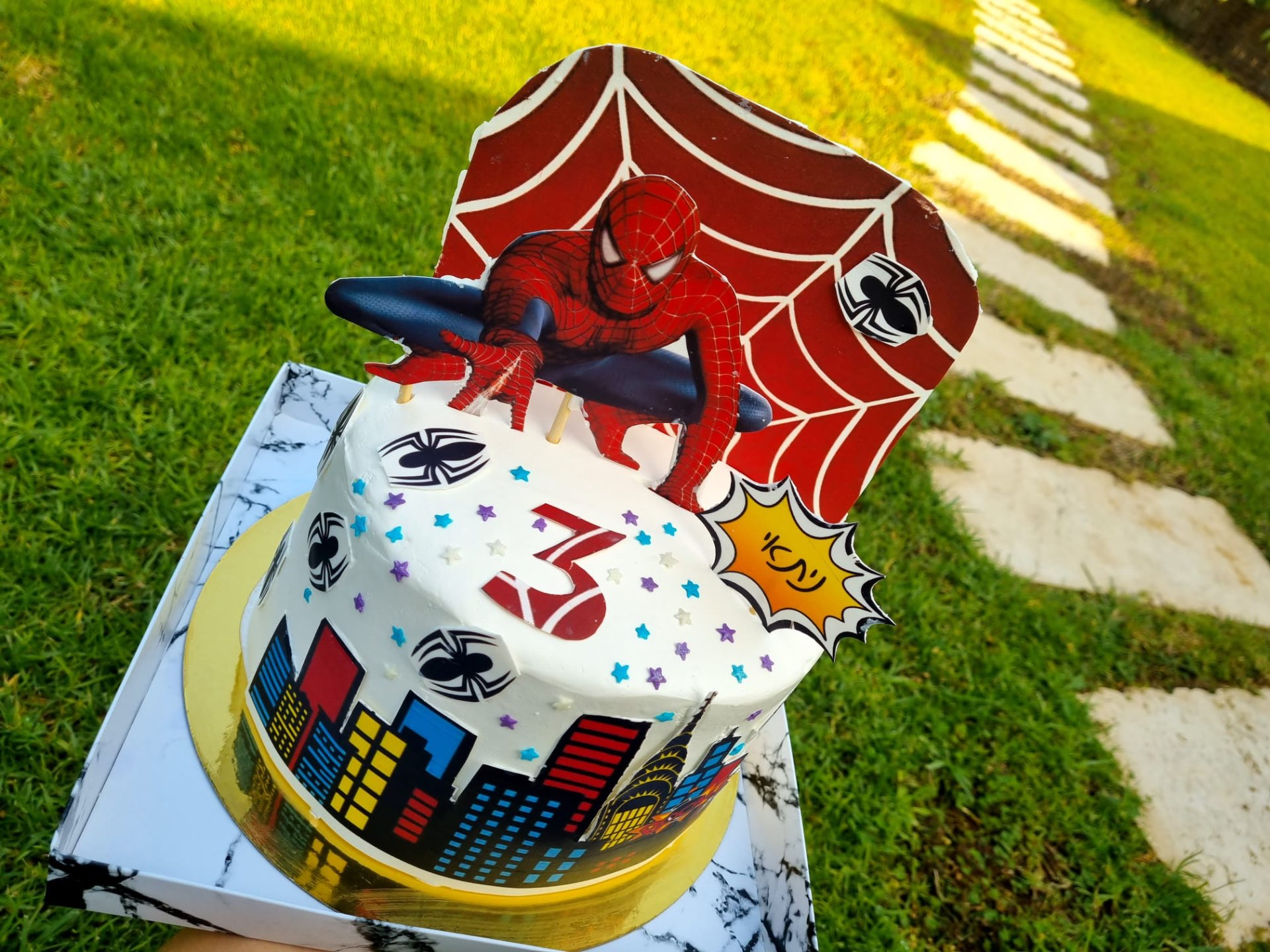 עוגה מעוצבת