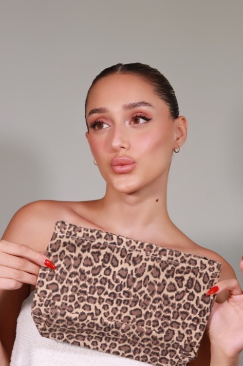 תיק איפור מנומר