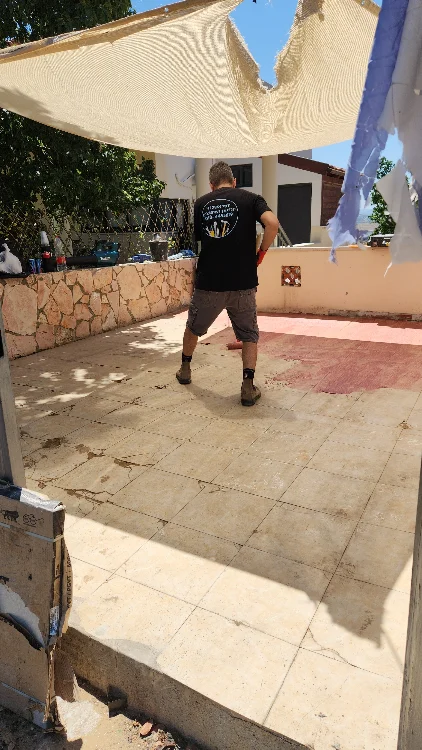 ריצוף וחיפוי קרמיקה 