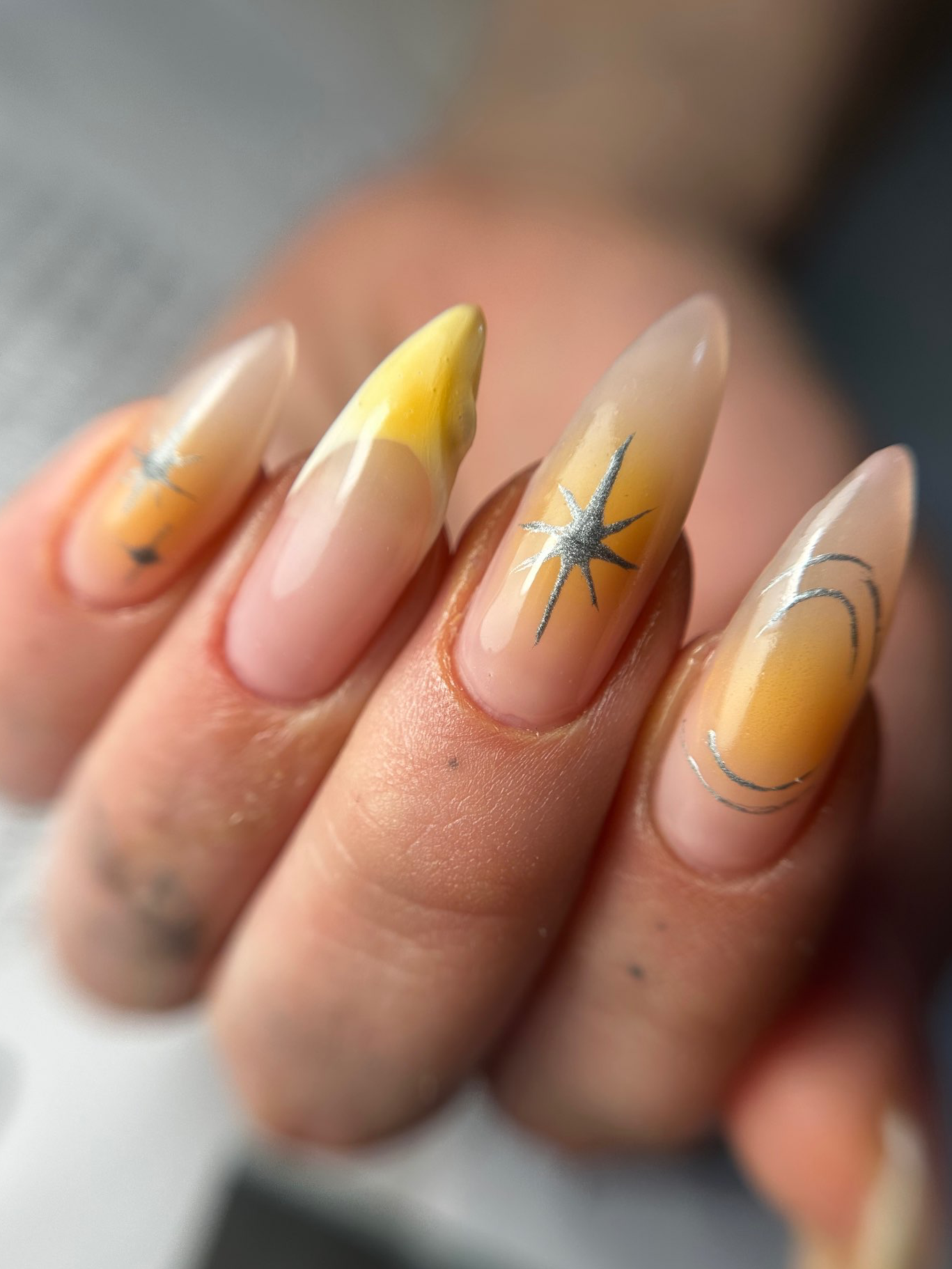  קישוטים לציפורניים וציורים בג’ל בנהריה | Sapir Levi Nails
